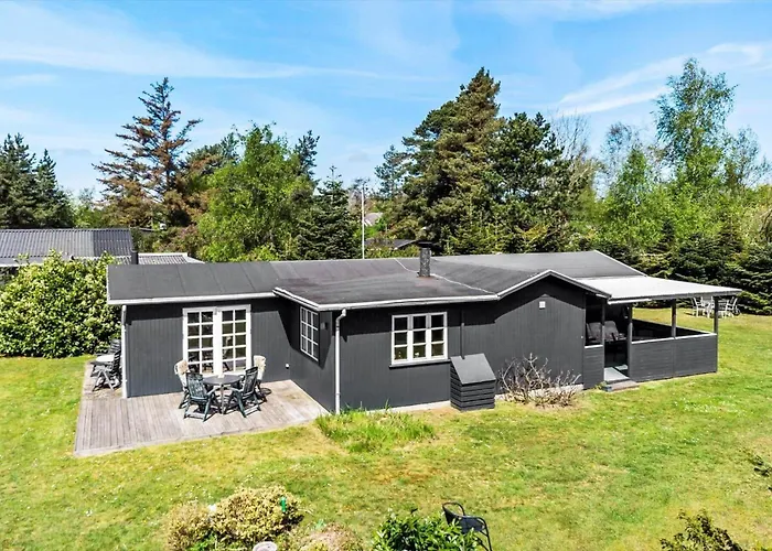 Nyaraló M317-vaeggerlose-petuniavej-11 *